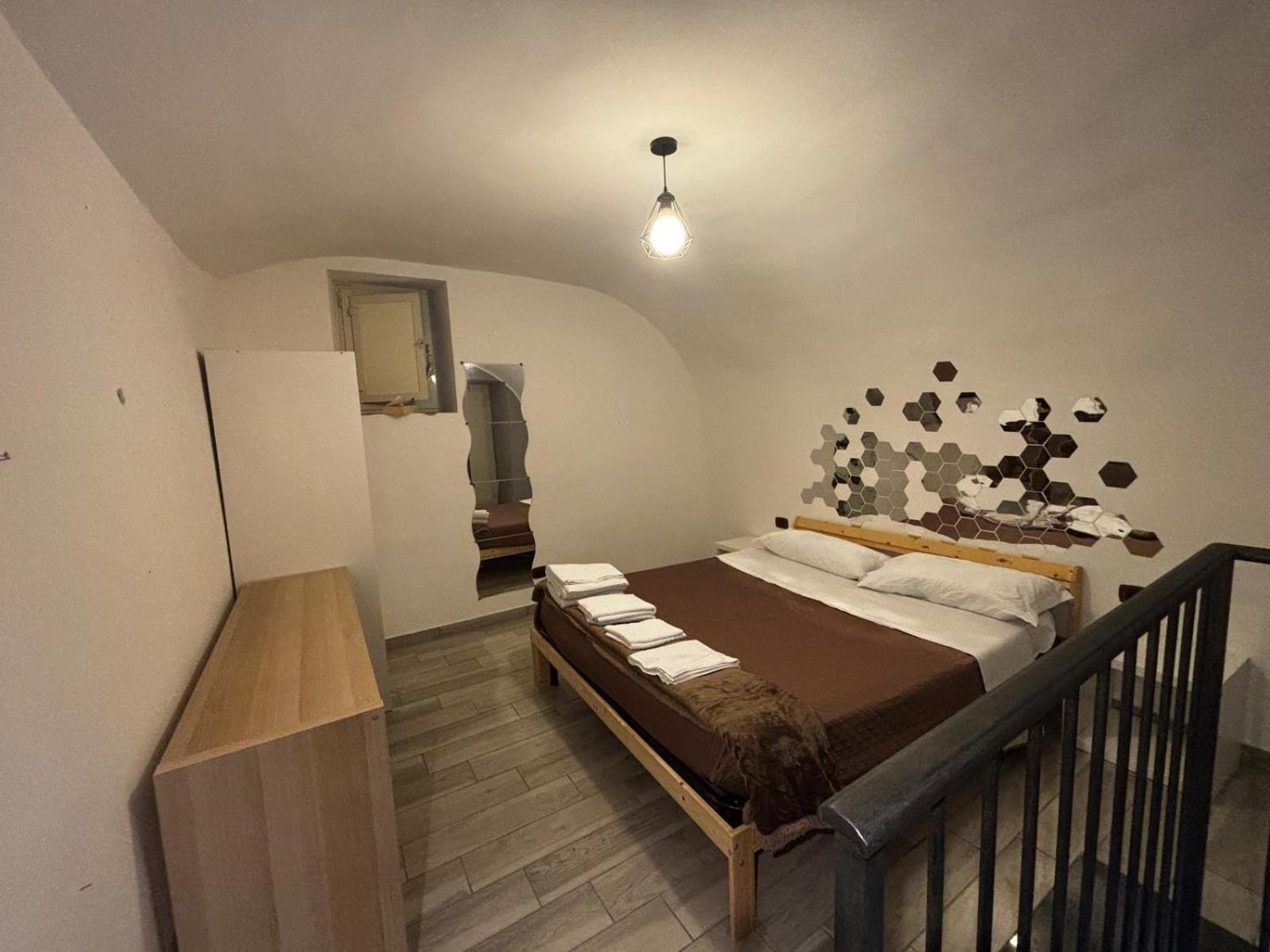 نابولي Niki Home الغرفة الصورة